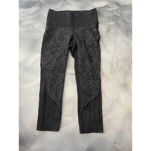 ATHLETA Elation Black Gray Crocodile Burnout Holes Sculpting Leggings Size XS